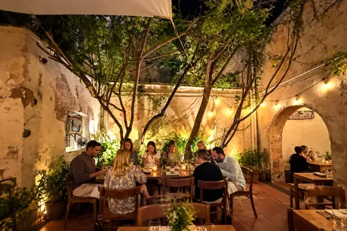 Craving Pizza & Good Veggies in San Miguel? Try Bennu