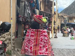 Walking home through the market street